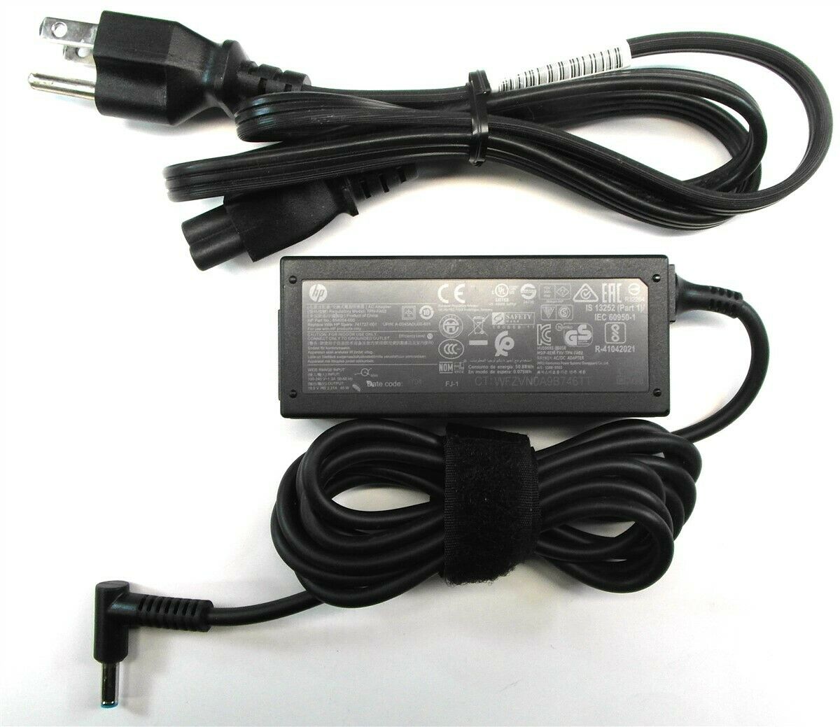 741727-001 | HP 45-Watts AC Adapter with Power Cable