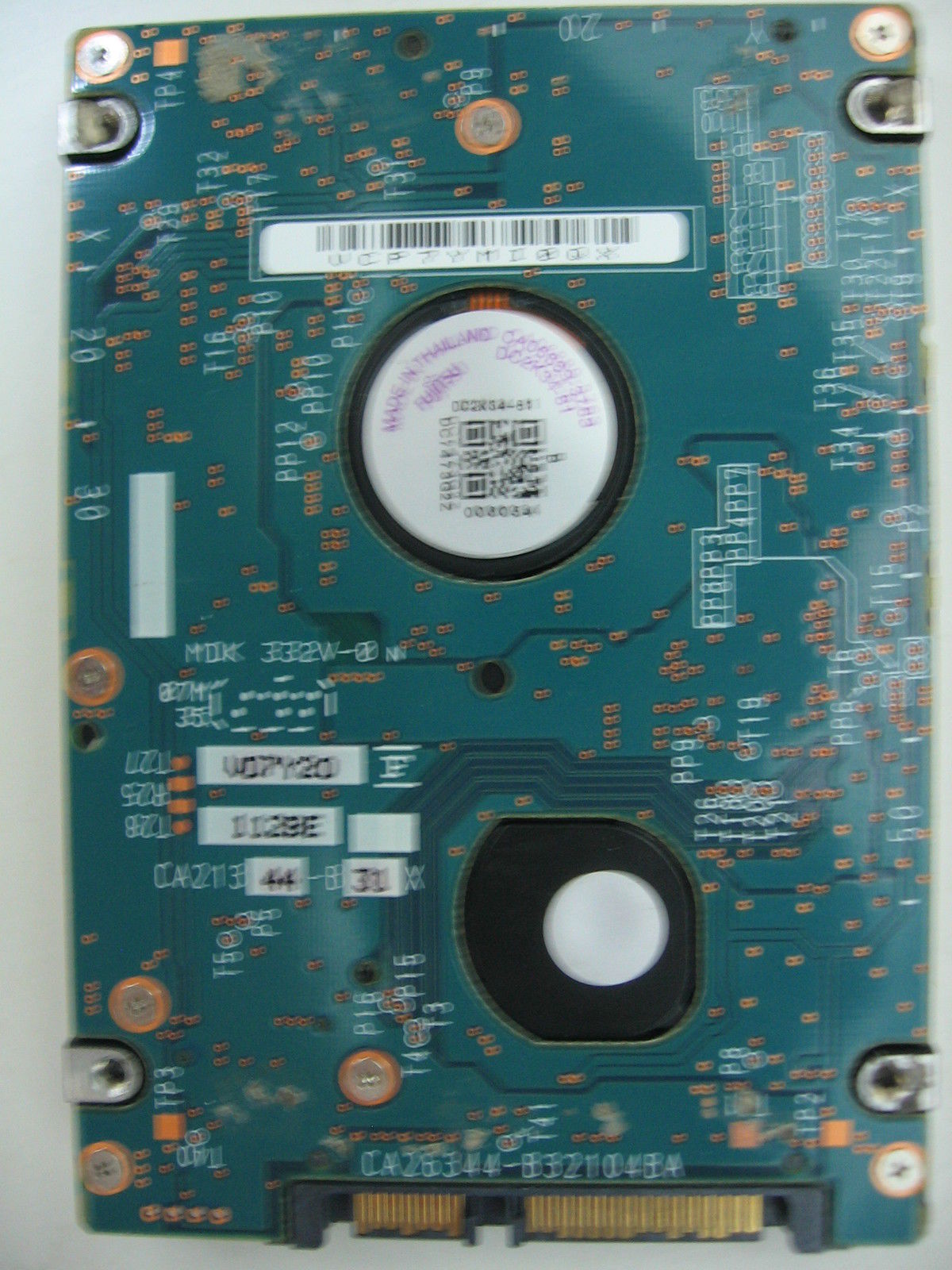 CA06889-B036 | Toshiba MHY2160BH 160 GB 2.5 Internal Hard Drive - SATA/150 - 5400 rpm - 8 MB Buffer