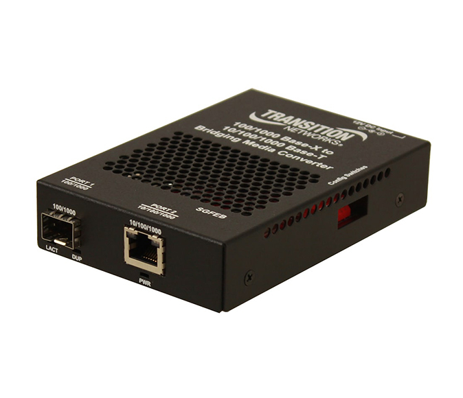 SGFEB1014-130-NA | Transition Networks 2-Port Single-Mode 10/100/1000Base-T / 1000Base-LX Rail/Wall-Mountable Transceiver Media Converter