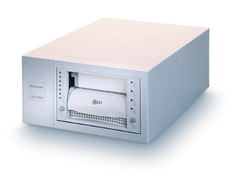 0073XW | Dell DLT 7000 Tape Drive - 35GB (Native)/70GB (Compressed) - SCSIInternal