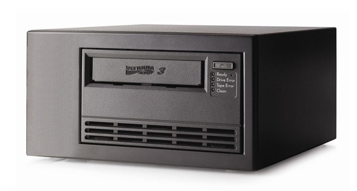 UH301 | Dell 12.8TB 16-Slot LTO-3 Autoloader Tape Drive for PowerVault 124T