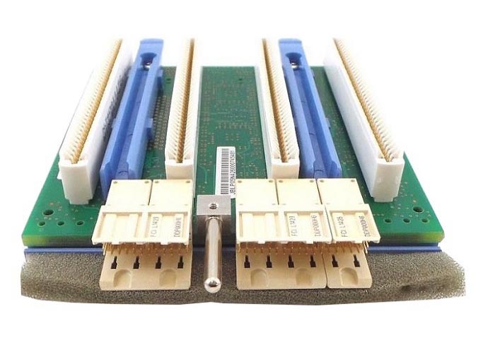 03N5878 | IBM U320 SCSI 4-Pack Disk Drive Backplane Board