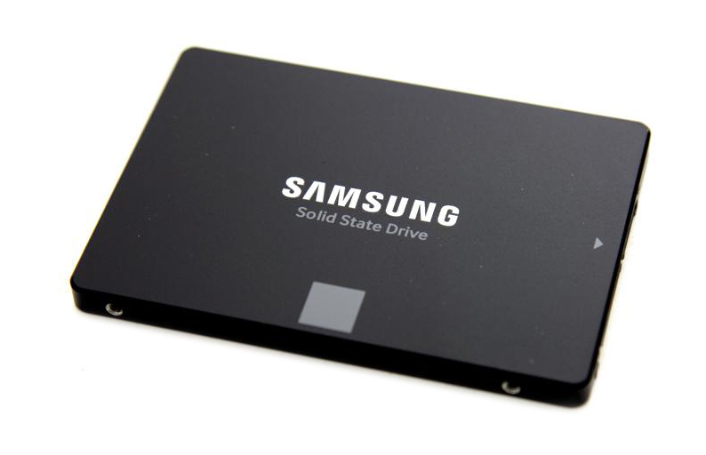 MZ-75E120B/AM | Samsung 850 EVO 120GB SATA 6GB/s 2.5 Solid State Drive (SSD)