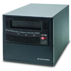 PR-UU1QA-YF | Quantum Super DLT 600 Tape Drive - 300GB (Native)/600GB (Compressed) - Plug-in Module