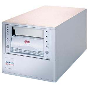 TH8BH-YF | Quantum DLT-8000 External Tape Drive - 40GB (Native)/80GB (Compressed) - 5.25 1H External