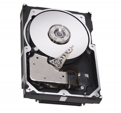 199599-001 | HP 4GB 7200RPM Fast Wide SCSI 3.5 1MB Cache Hard Drive