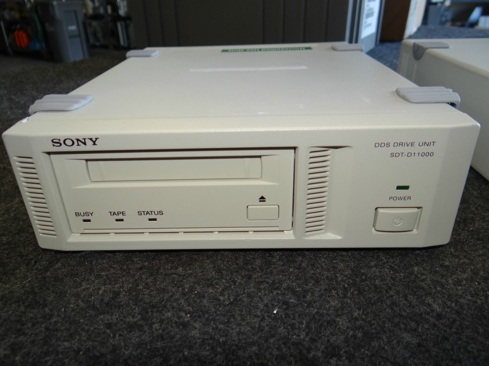 SDT-D11000/PB | Sony PCBacker II 11000e DAT DDS External Tape Drive - 20GB (Native)/40GB (Compressed) - 3.5 1/2H Desktop